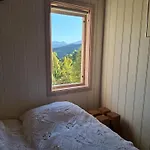 Appartement Moderne Pa Naer Sjo Og Turterreng Tingvoll