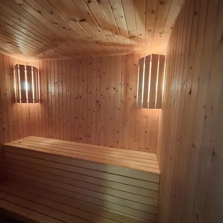 Moderne Pa Naer Sjo Og Turterreng Apartamento *