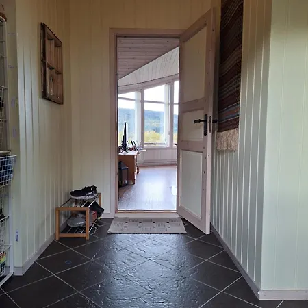 Apartmán Moderne Pa Naer Ferskvann Og Turterreng *