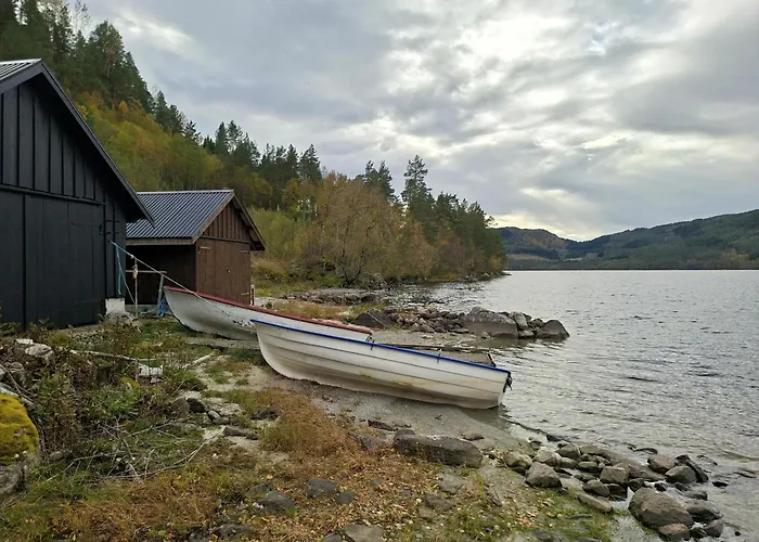 Moderne Pa Naer Sjo Og Turterreng Apartament *
